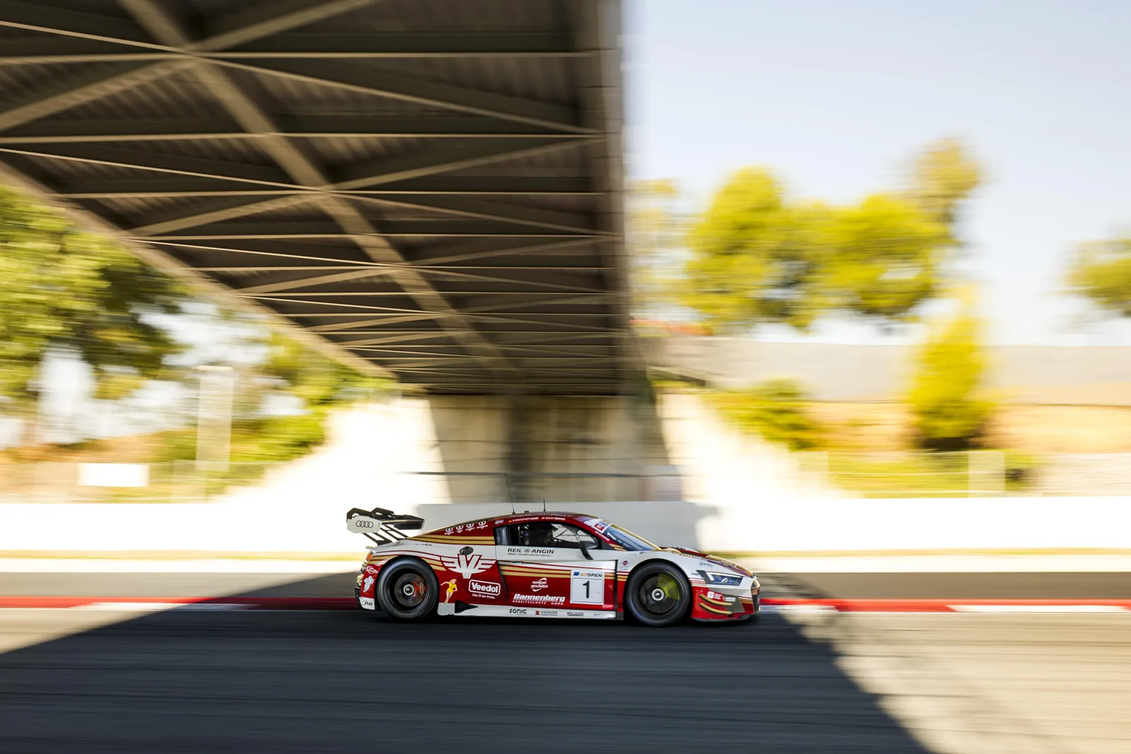 Eastalent Racing holt Podium in Barcelona – Meisterschaftsentscheidung fällt in Monza